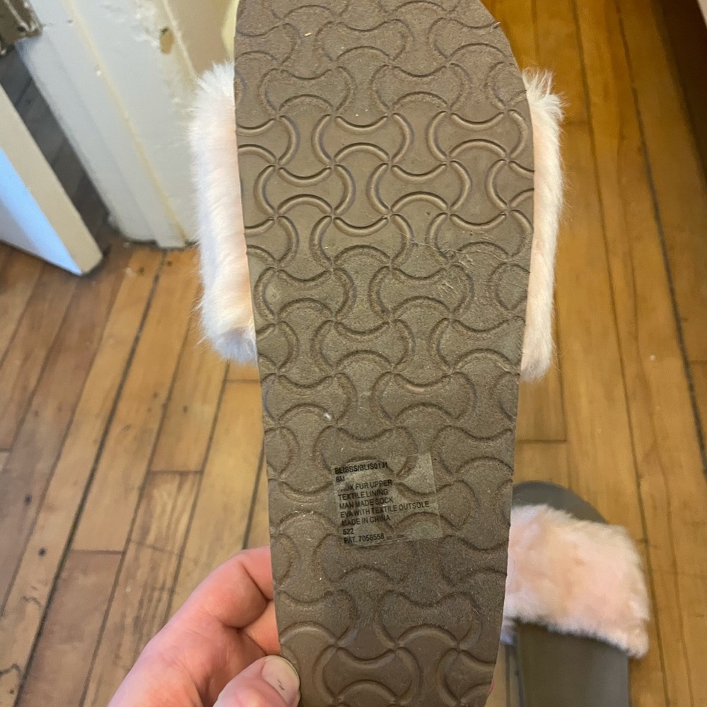 Madden Girl Women’s Slippers - Picture 3 of 5